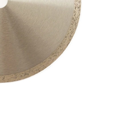 Холодное лезвие диаманта оправы прессы 9inch 230×1.8/2.6×10×22.23mm непрерывное для керамического с длинной жизнью