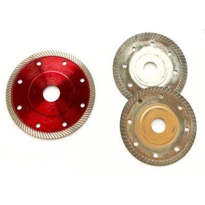Лезвие алмазной пилы прессы 4.5inch 115x0.8/1.2x8x22.23mm HUACHANG горячее керамическое для общего назначения