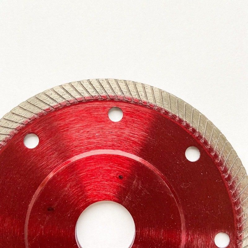 Лезвие алмазной пилы прессы 4.5inch 115x0.8/1.2x8x22.23mm HUACHANG горячее керамическое для общего назначения